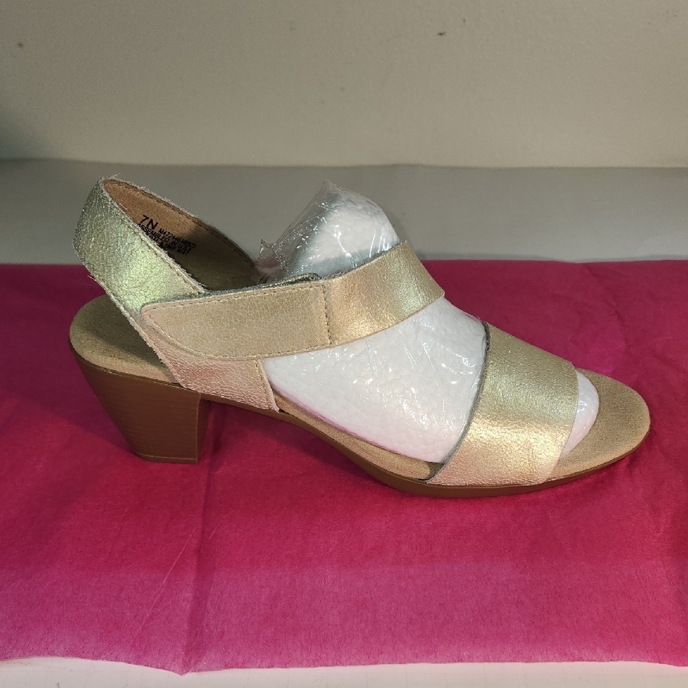 Munro Gold Slingback Heels